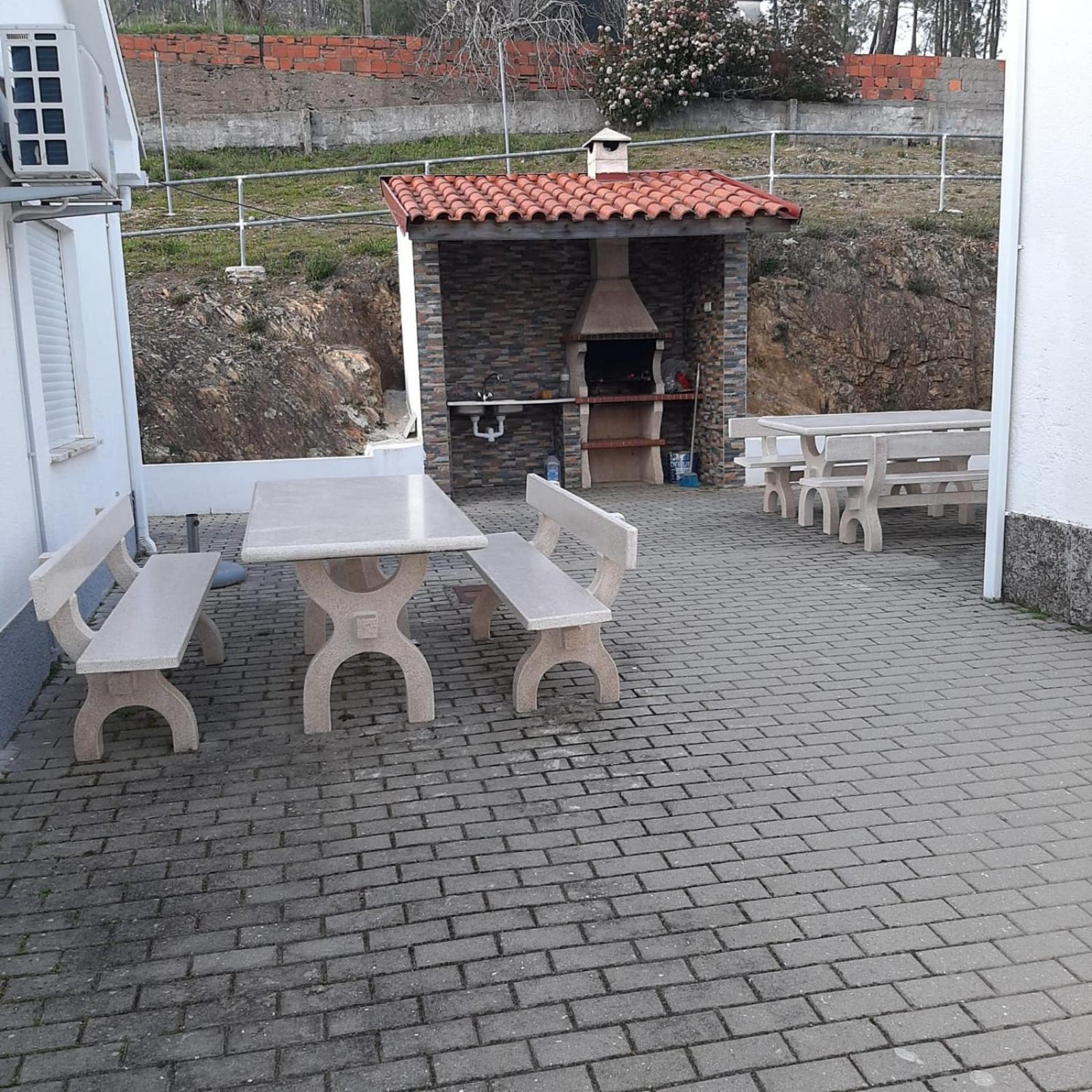 Casas Da Escola - "A Escola" - Meas Villa Pampilhosa da Serra Bagian luar foto