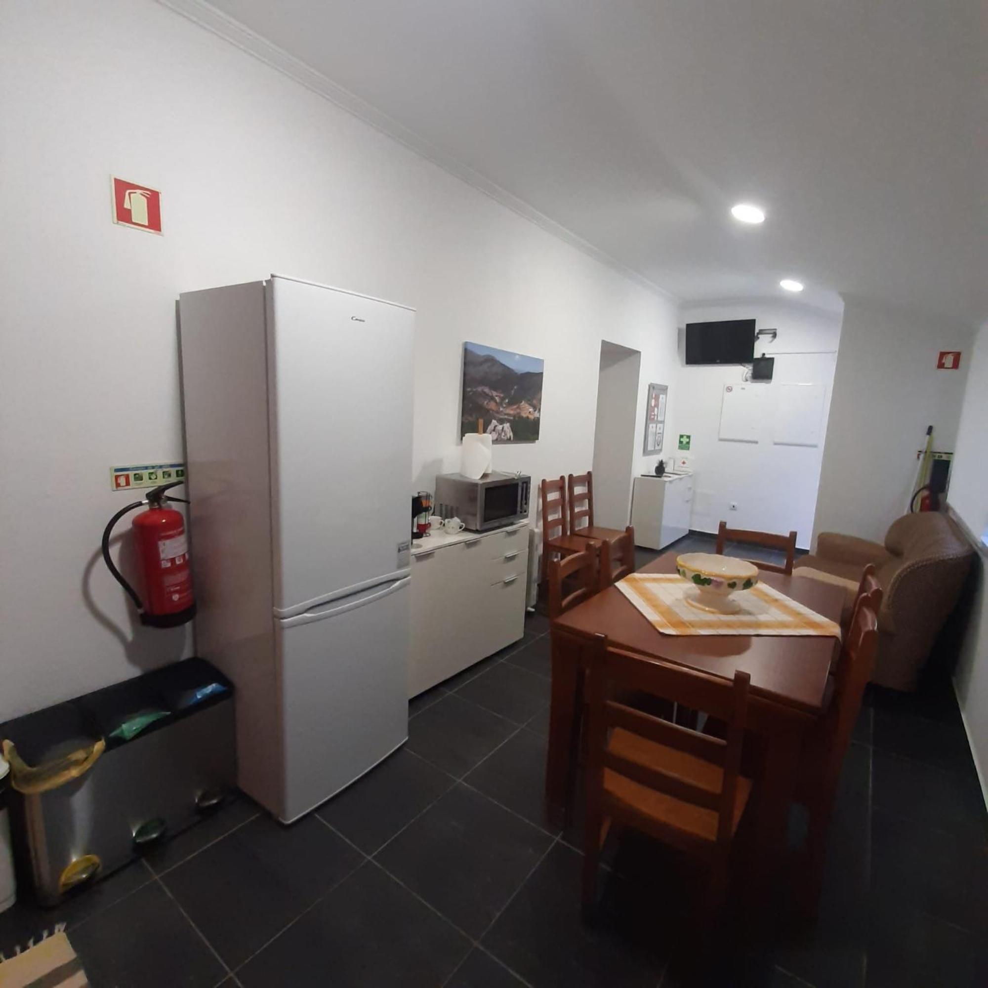 Casas Da Escola - "A Escola" - Meas Villa Pampilhosa da Serra Bagian luar foto